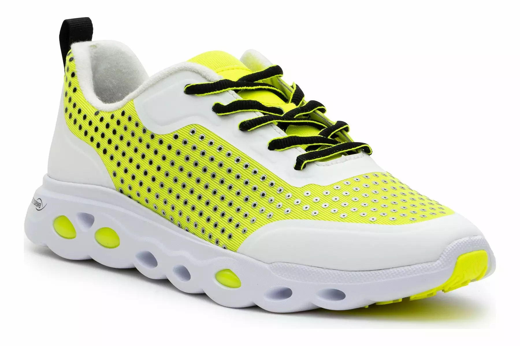 Ara Montclair 3 Ara Montclair