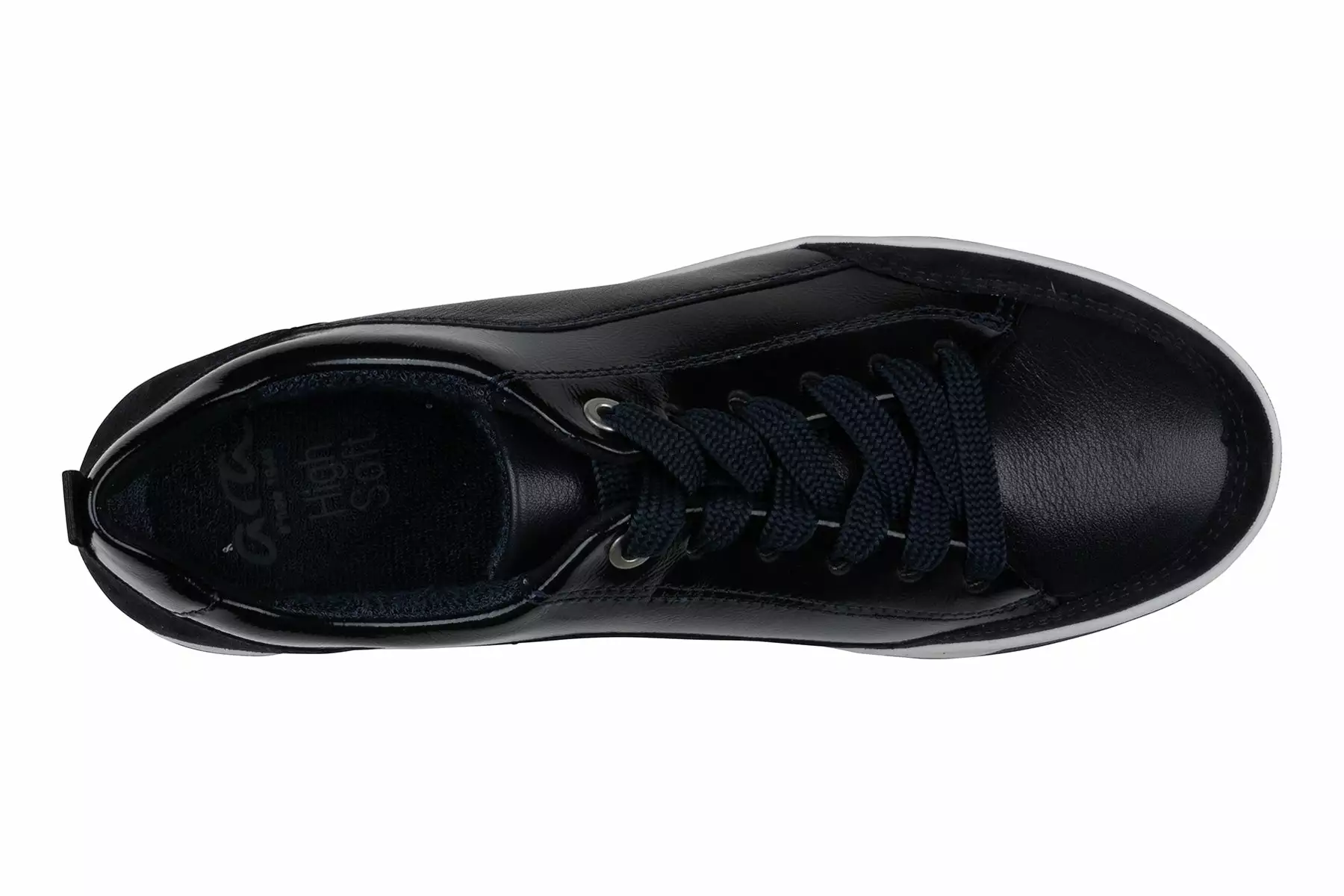 Ara Redmond 4 Ara Redmond - Image 2